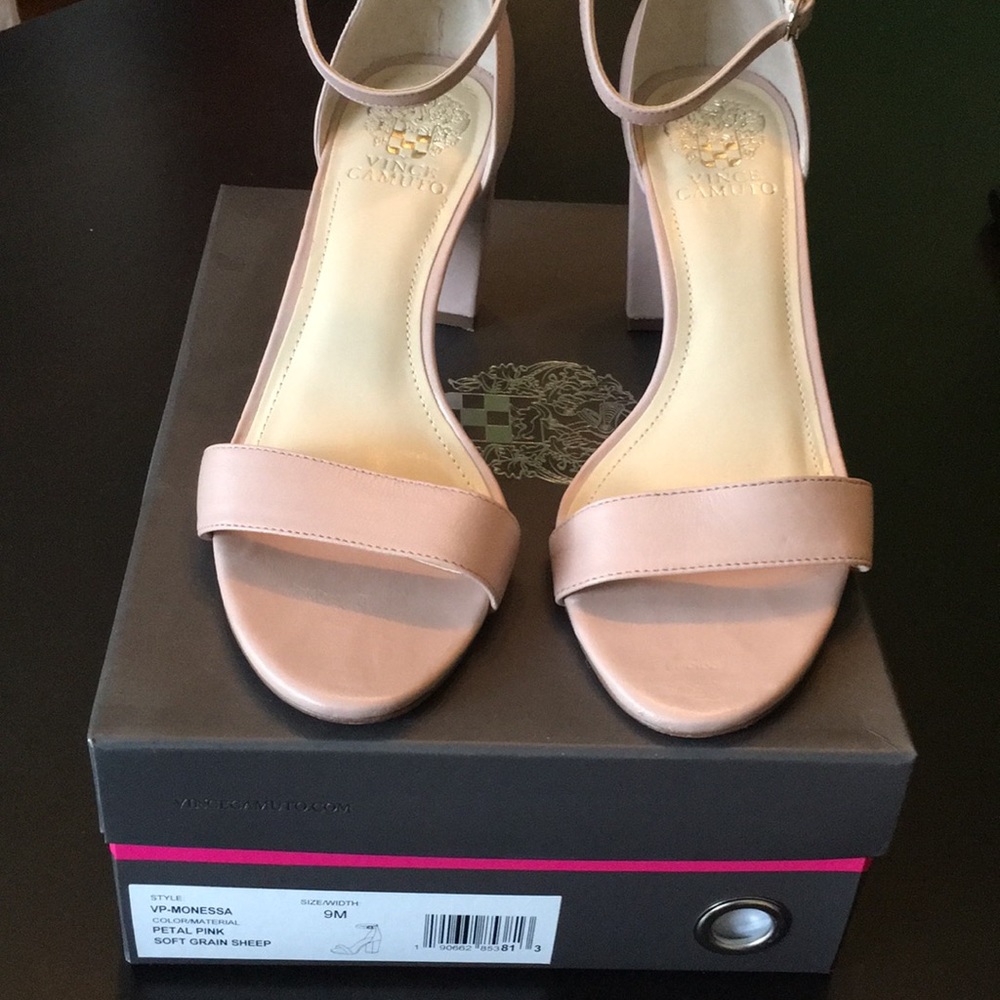 Vince Camuto Monessa heels size 9